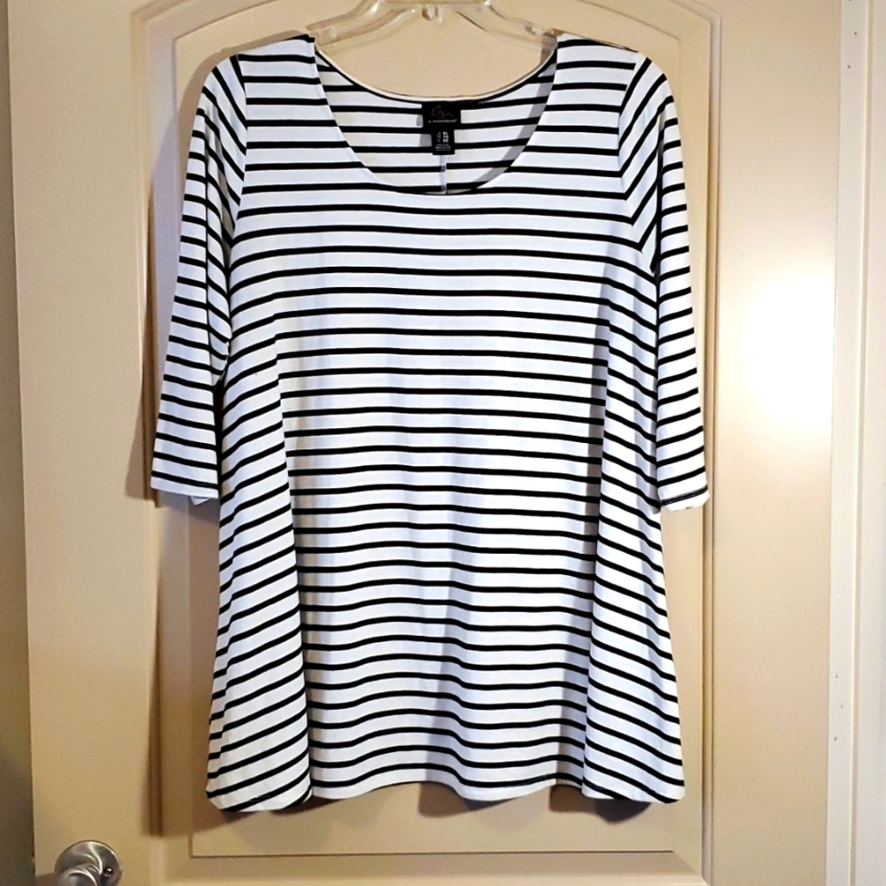 🤑Oh Baby Women's Size XL Maternity Top🤑
